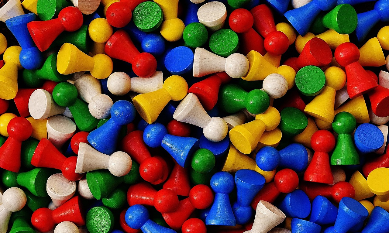 play stone, multicoloured, characters, coloured, wood, game, game characters, toy, children, to play, red, green, white, blue, yellow, game, game, toy, toy, toy, toy, toy